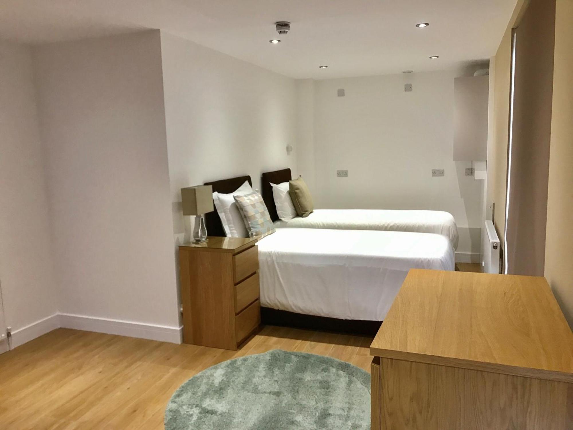 Ilford Tower Apartments Kamer foto