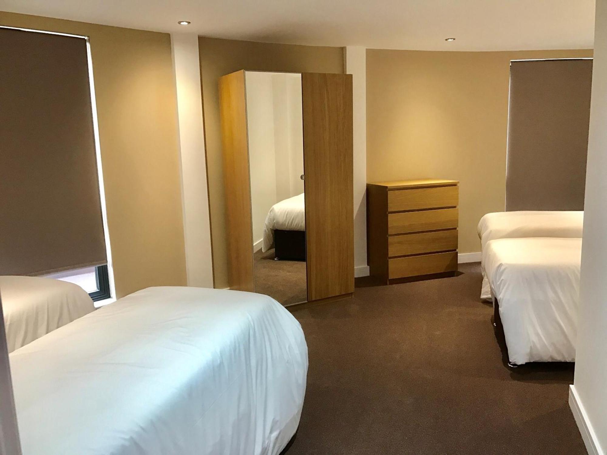 Ilford Tower Apartments Kamer foto